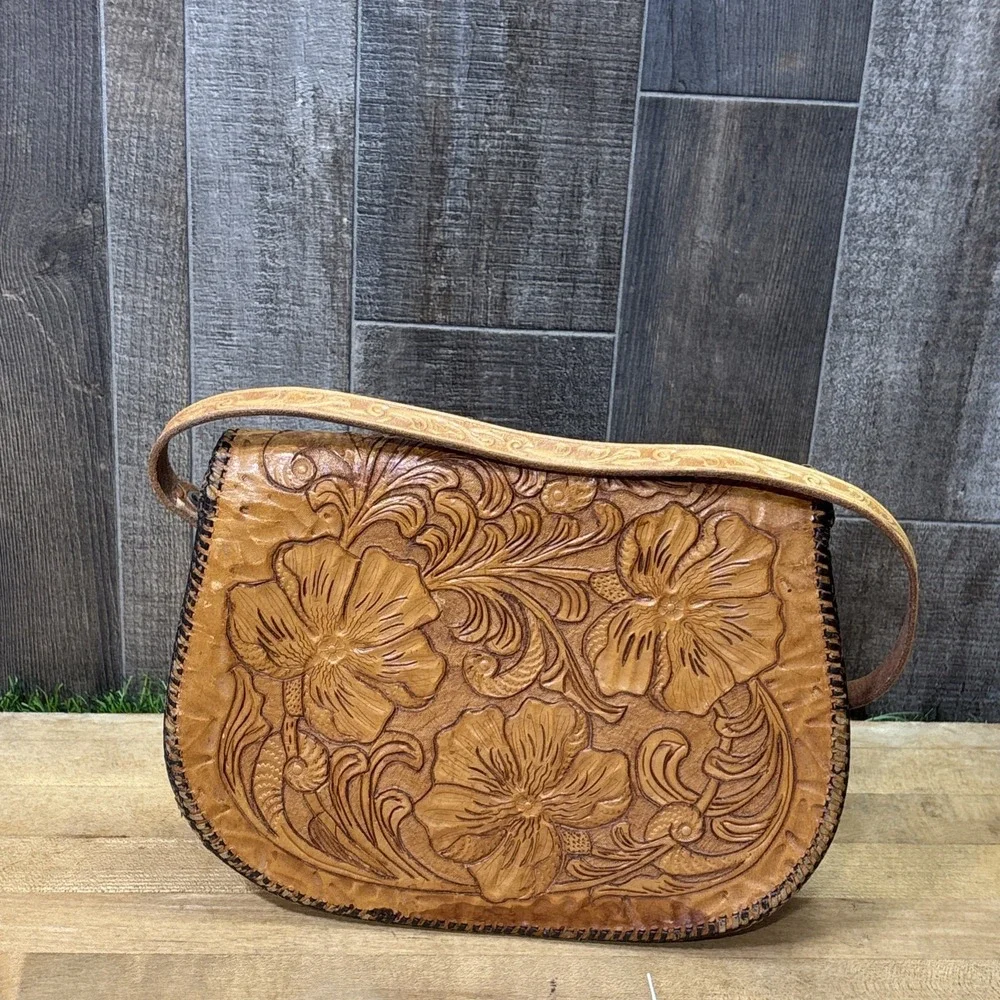Vintage DCH Hand Tooled Leather Purse Floral Western Whipstitch Shoulder Bag